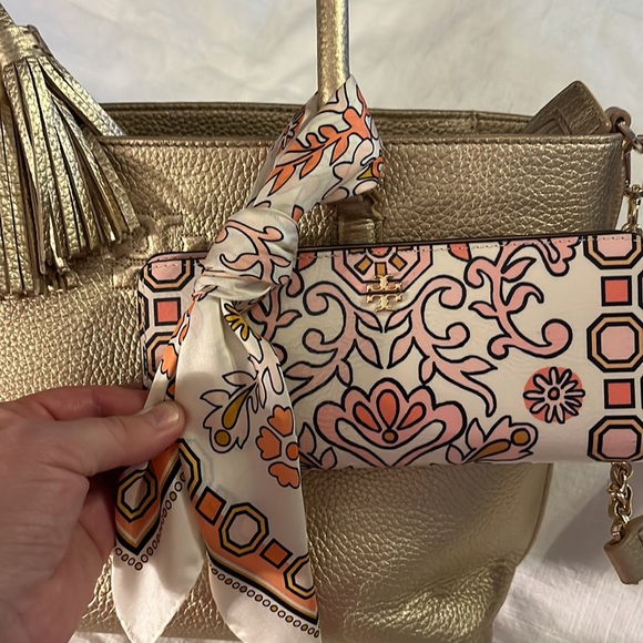 Stunning Tory Burch bag - Picture 16 of 16